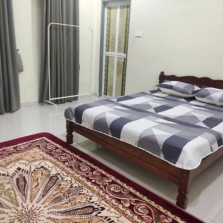 Homestay Yasmeen Marang Ngoại thất bức ảnh