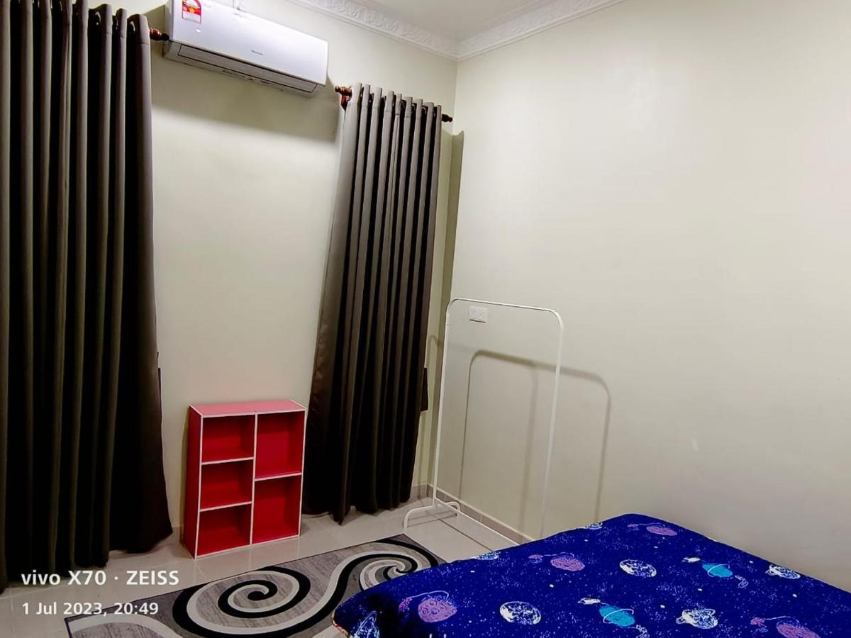 Homestay Yasmeen Marang Ngoại thất bức ảnh